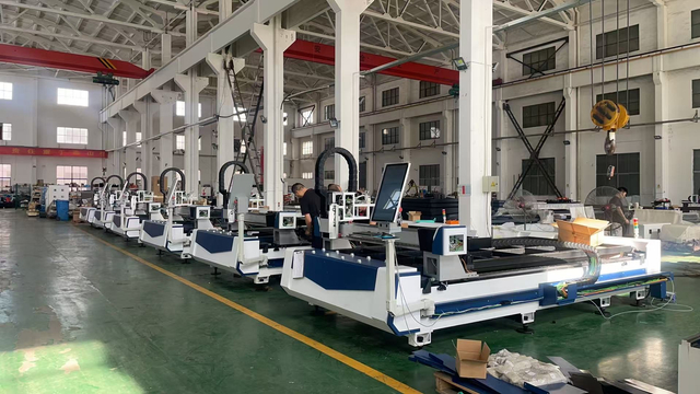 3015 Desktop CNC Laser Cutting Machine with Raycus/Max Source with Voltage Regulator 3kw