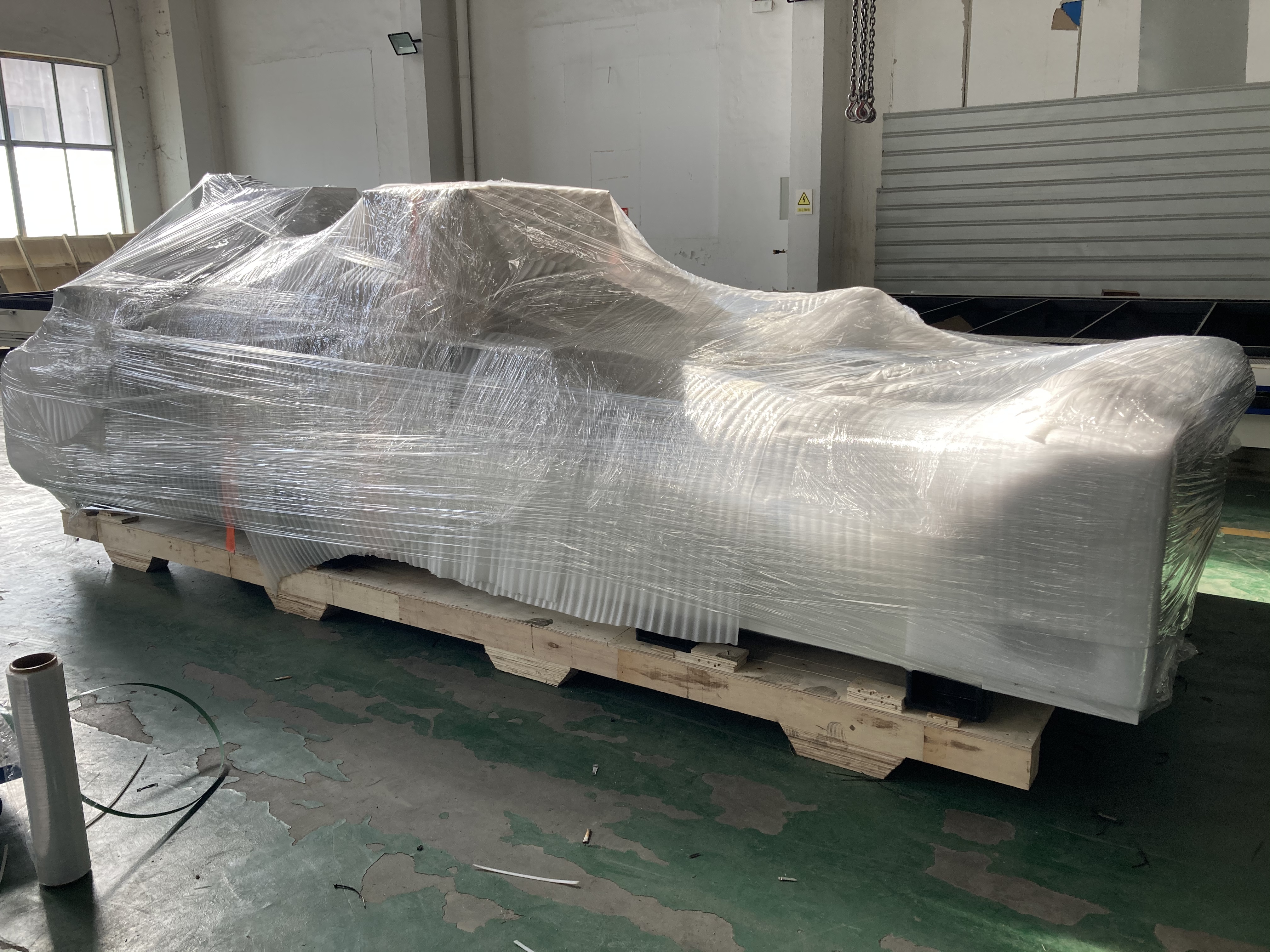 3015 Desktop CNC Laser Cutting Machine with Raycus/Max Source with Voltage Regulator 3kw