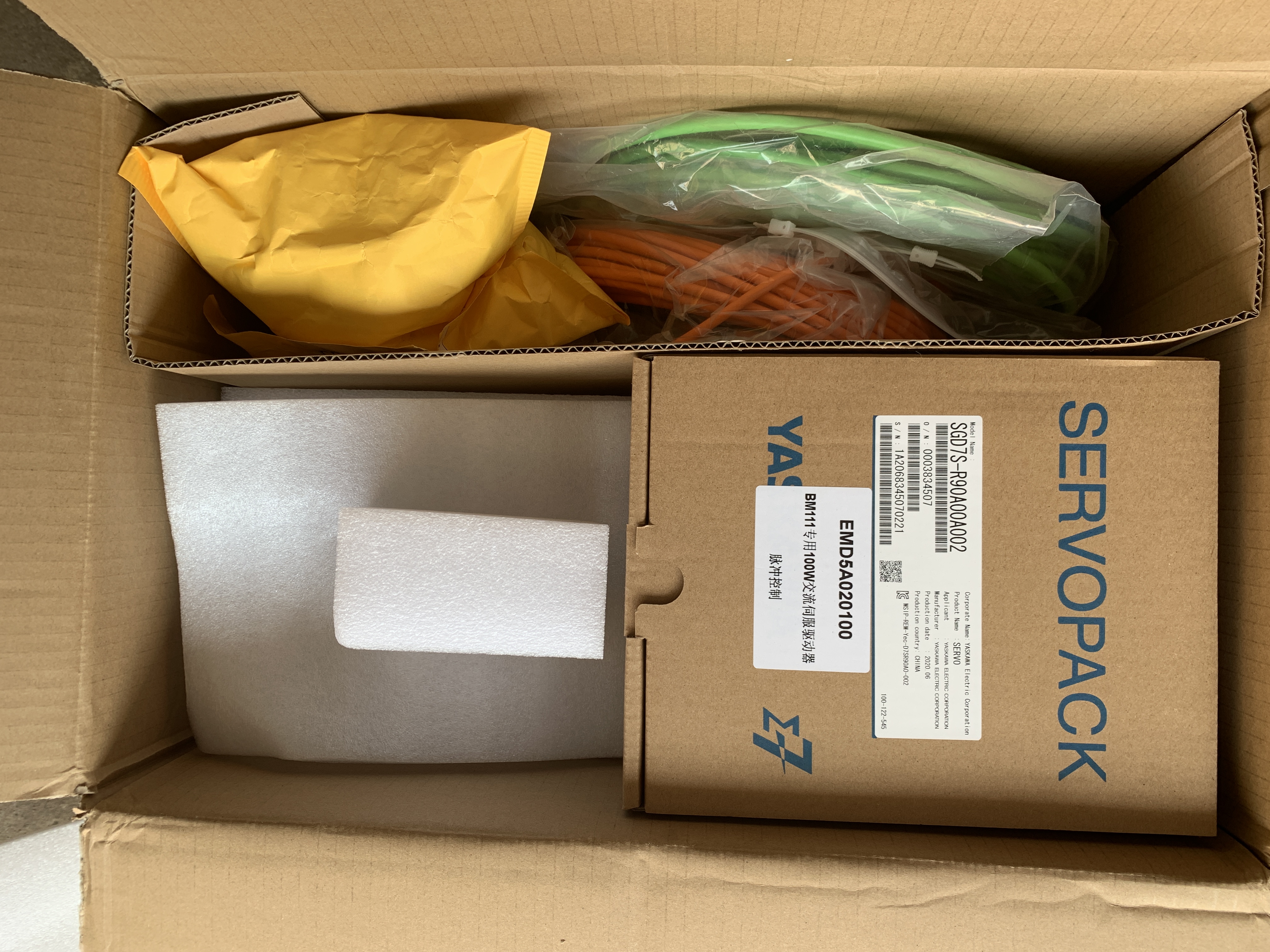 BM111+SGD7S-R90A00A002.JPG